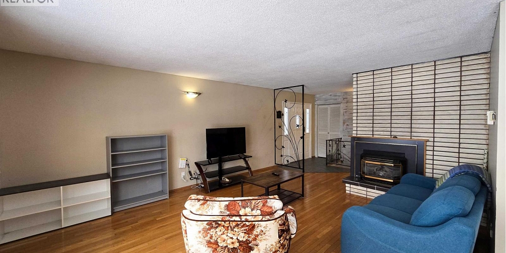 75 DUNN STREET Kitimat Photo 2 75 DUNN STREET Kitimat Photo 2